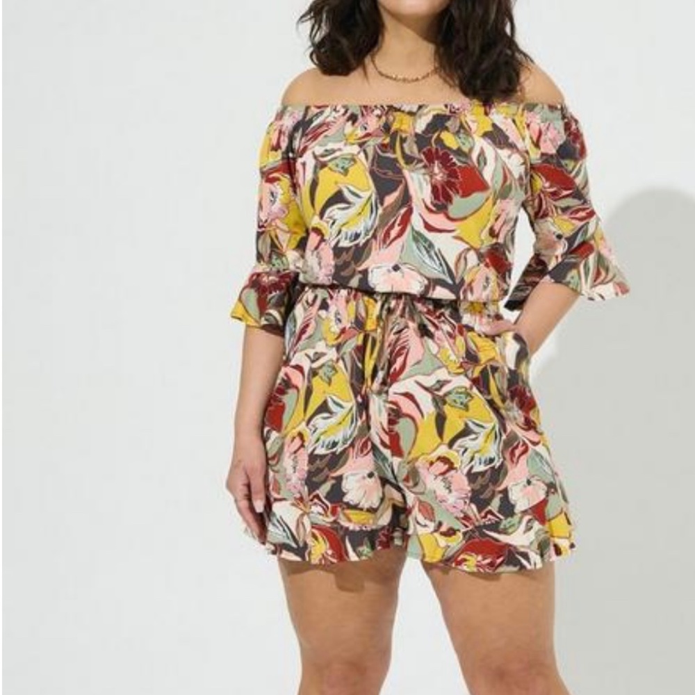 TORRID NWOT Stretch Challis Off The Shoulder Romper